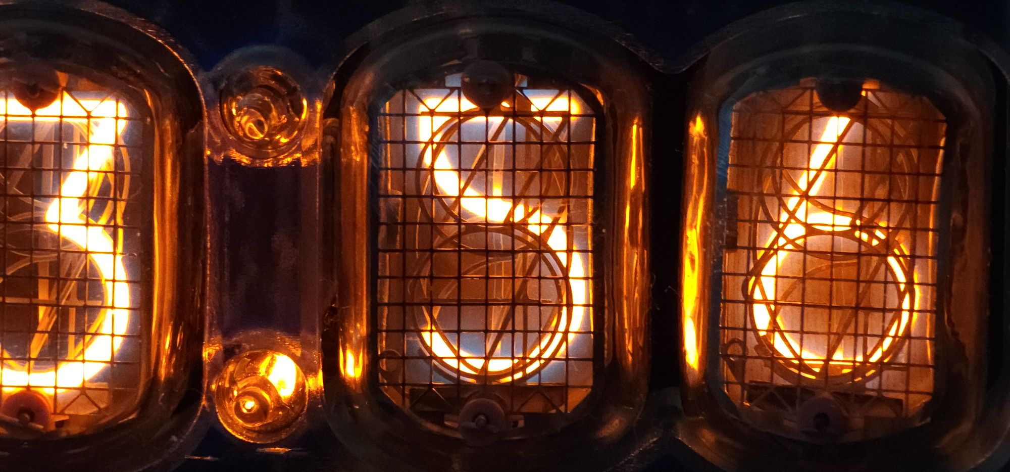 The NTPixie, A WiFi Nixie Tube Clock